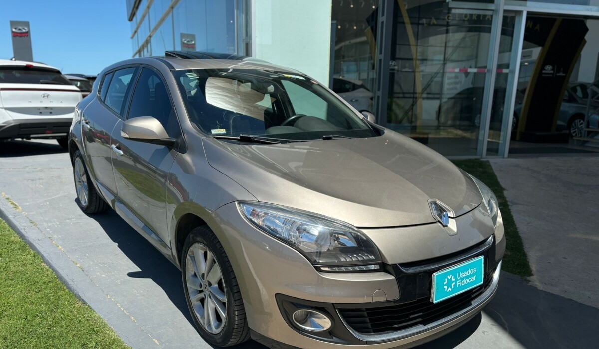Renault Megane Privilege - 2014 Renault Megane Privilege - 2014
