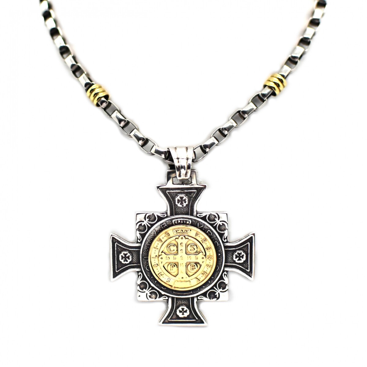 Cadena y Colgante en Oro y Plata 925 