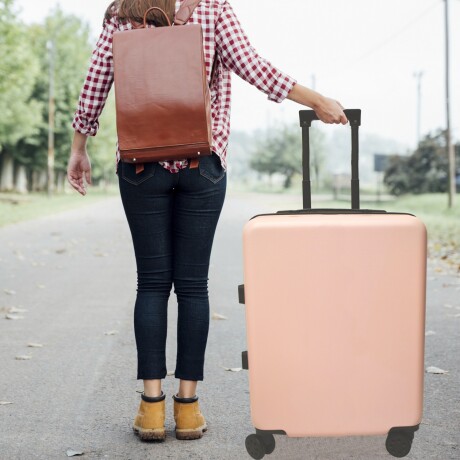 Valija Mediana Rígida Con Ruedas 360° Liviana y Compacta Rosa/negro