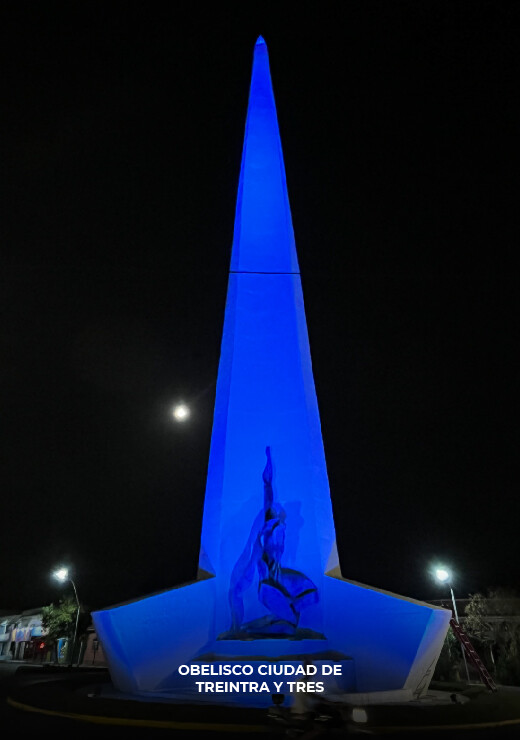 Obelisco de Treinta y Tres