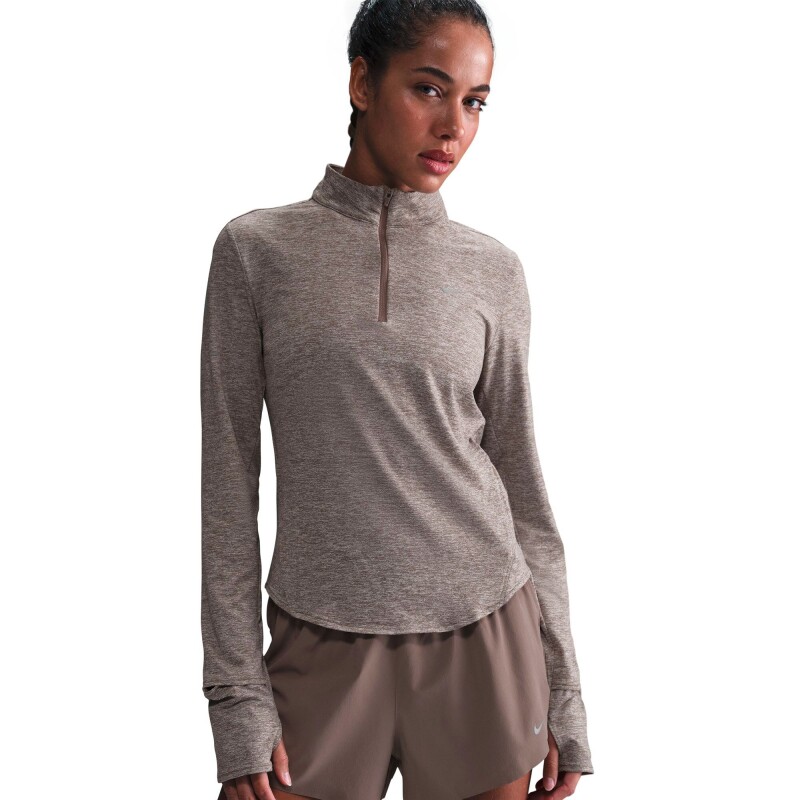 Abrigo Nike Swift de Mujer Chocolate