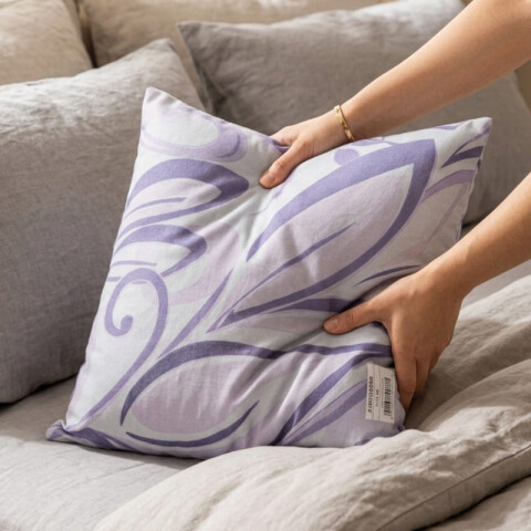 Almohadón Decorativo 45x45 cm - Lila - Cojín Suave para Cama y Living Almohadón Decorativo 45x45 cm - Lila - Cojín Suave para Cama y Living