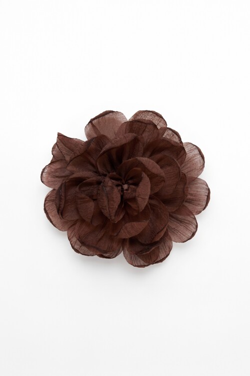 Broche flor marrón