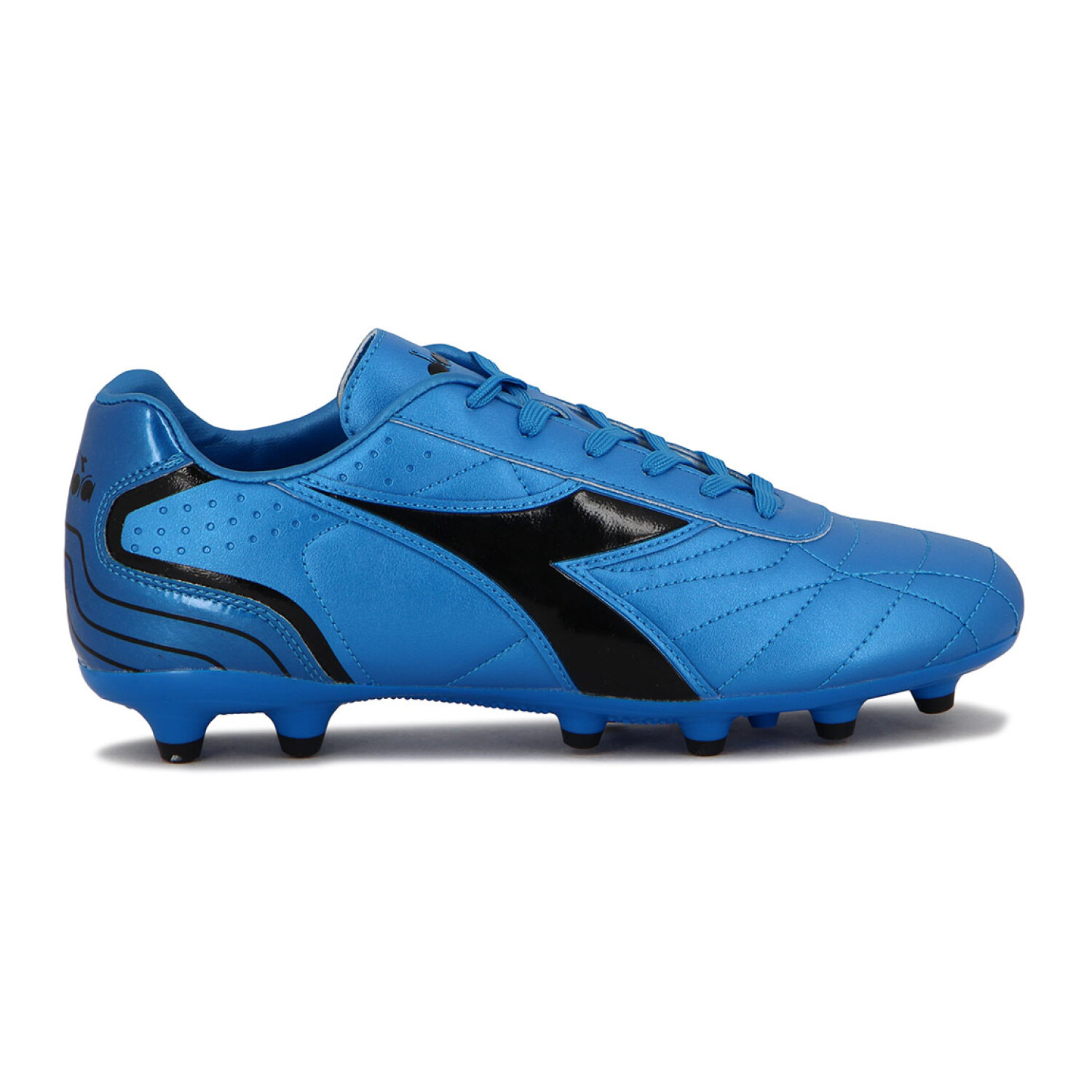 Zapatos diadora de top futbol uruguayo