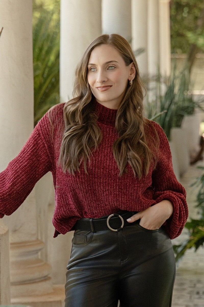 Sweater Casual. Sweater Casual.