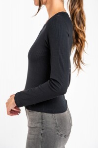 Remera Negro