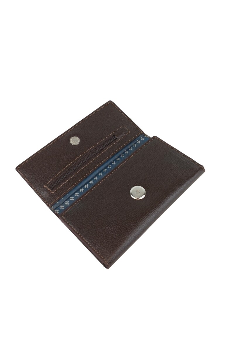 Billetera en Cuero Genuino al corte con Detalle de Guardapampa Marron