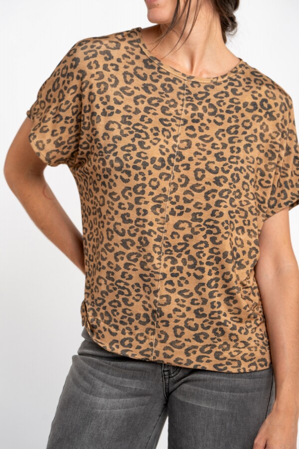 Remera Print Marrón