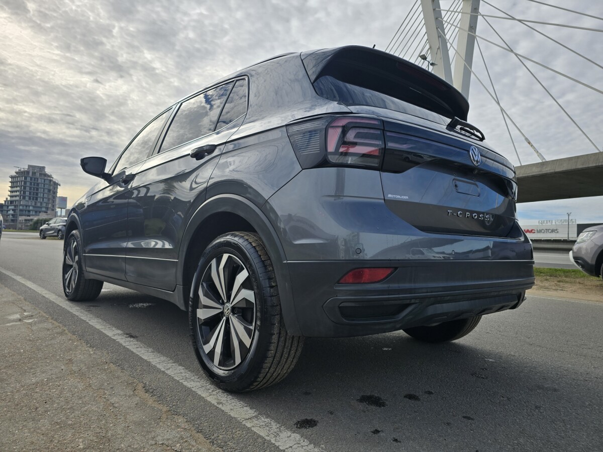 Volkswagen T-Cross AT EXCELENTE ESTADO! | Permuta / Financia Volkswagen T-Cross AT EXCELENTE ESTADO! | Permuta / Financia