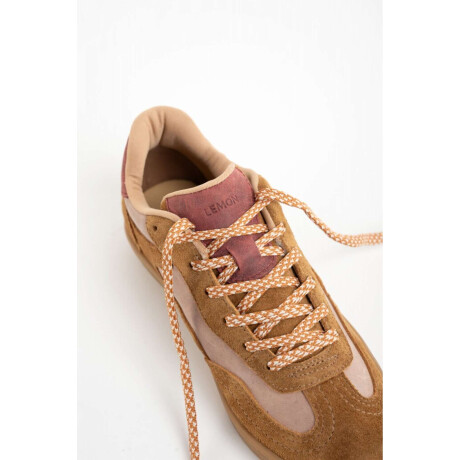 Zapatilla Cuero Combinada Camel