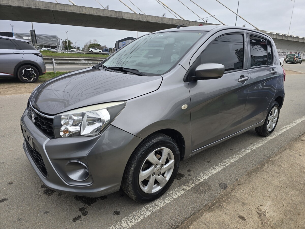 Suzuki Celerio GL 2020 EXCELENTE ESTADO! |Permuta / Financia Suzuki Celerio GL 2020 EXCELENTE ESTADO! |Permuta / Financia