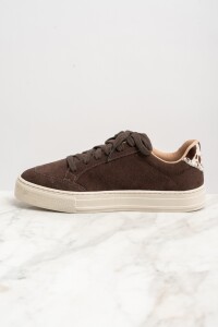 Zapatilla Gamuza Animal Print Vaca Marron
