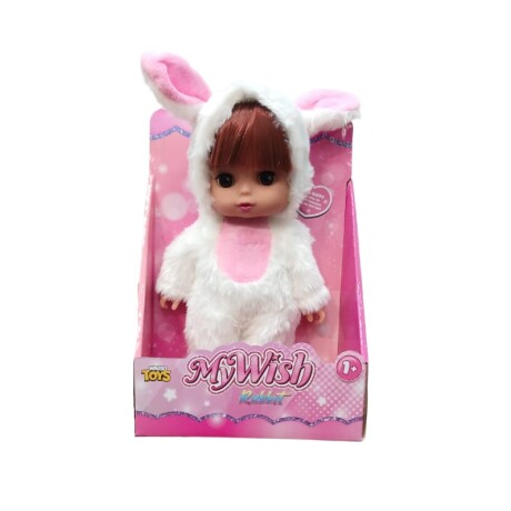 Muñeca con pijama blanco