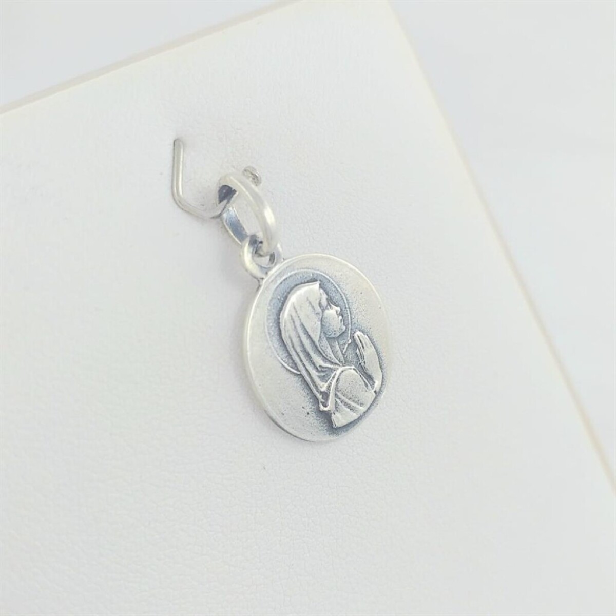 Medalla de Plata 925 Virgen Niña - Diámetro 1.6 cm 