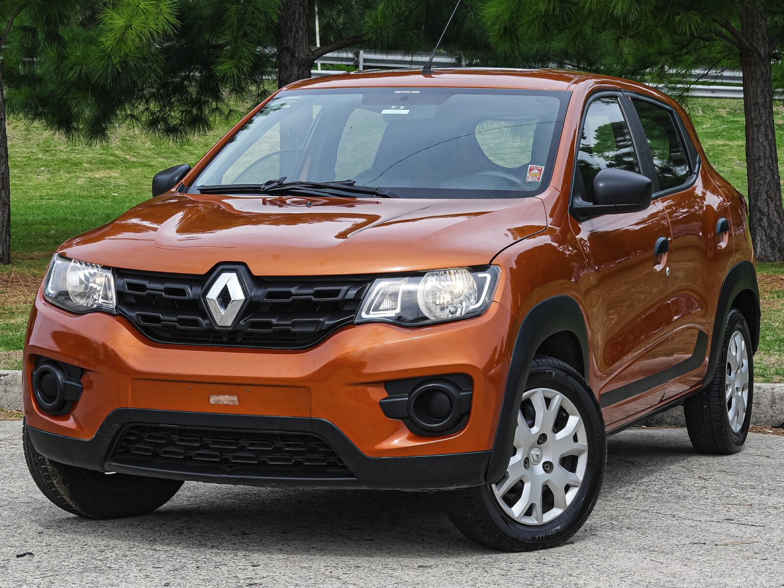 Renault Kwid Life 1.0 Extra Full| Permuta / Financia 