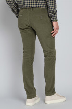 Pantalón Pana Arrow VERDE