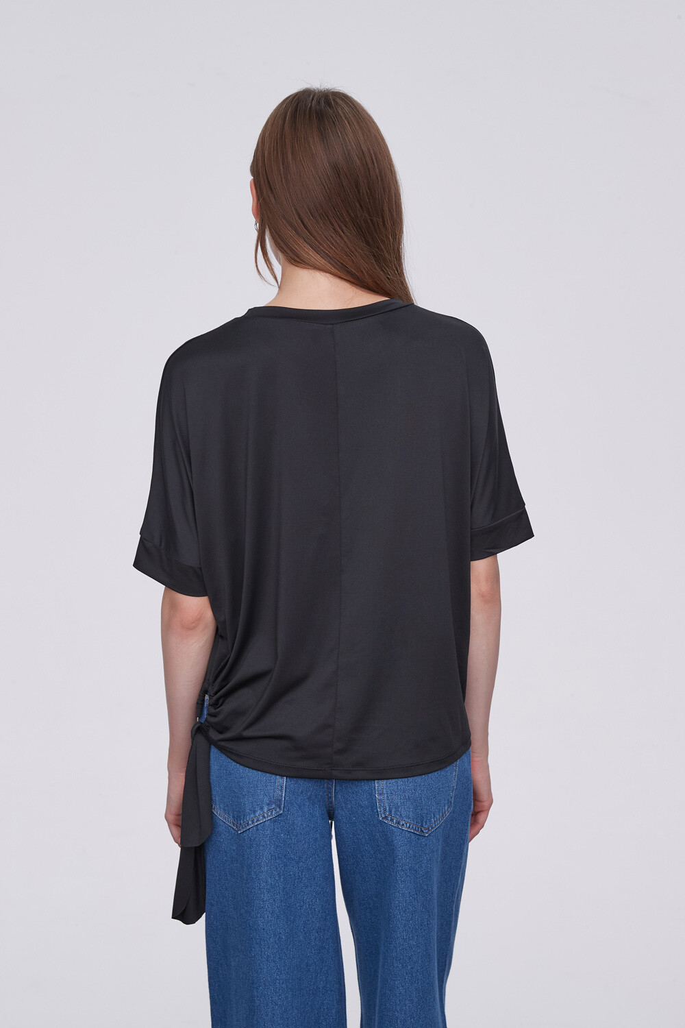 Remera Laogharie Negro