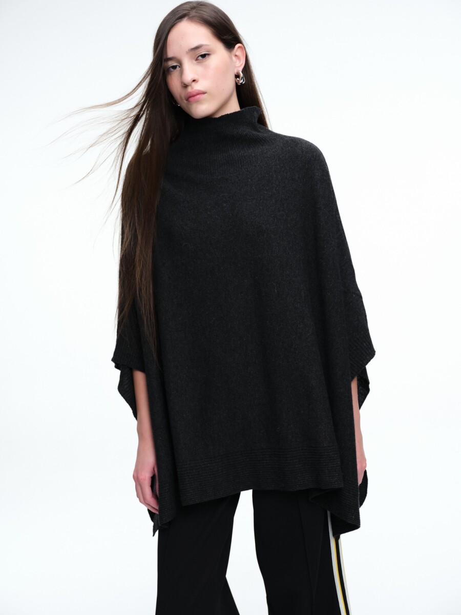 PONCHO TEJIDO 