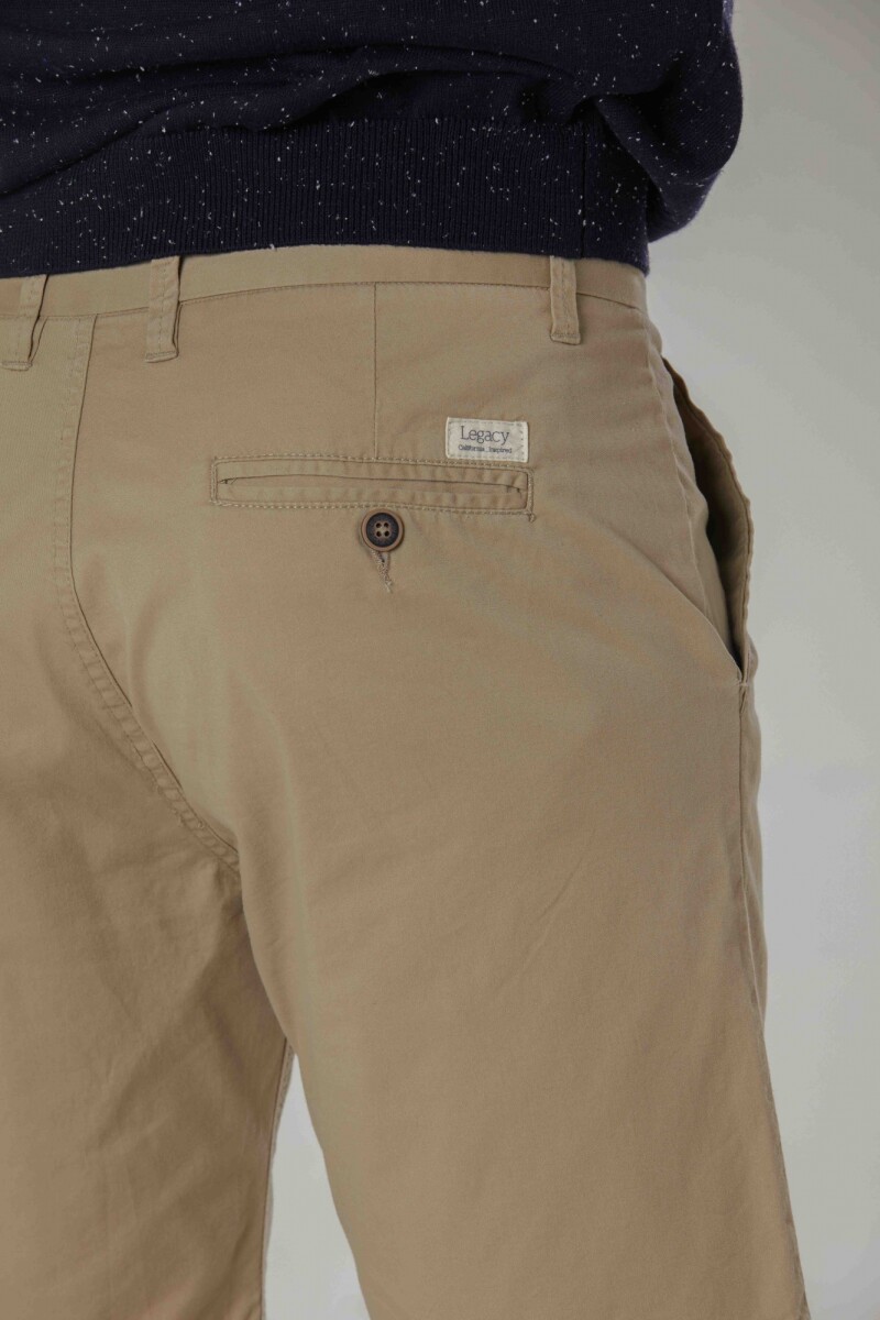 BERMUDA CLÁSICA - Beige 