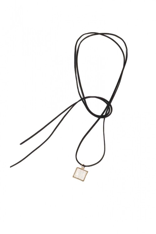 Collar Cordón Cuadrado
