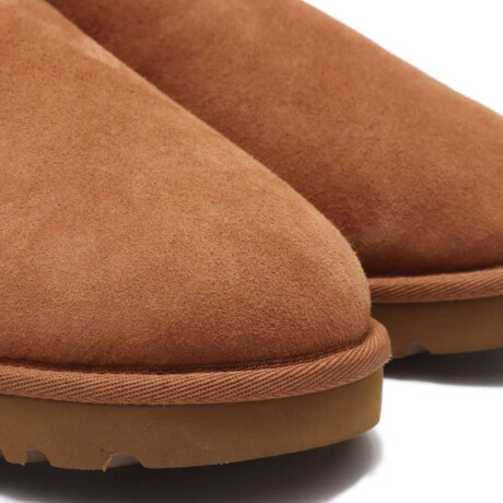 Botas UGG Classic Mini Marrón