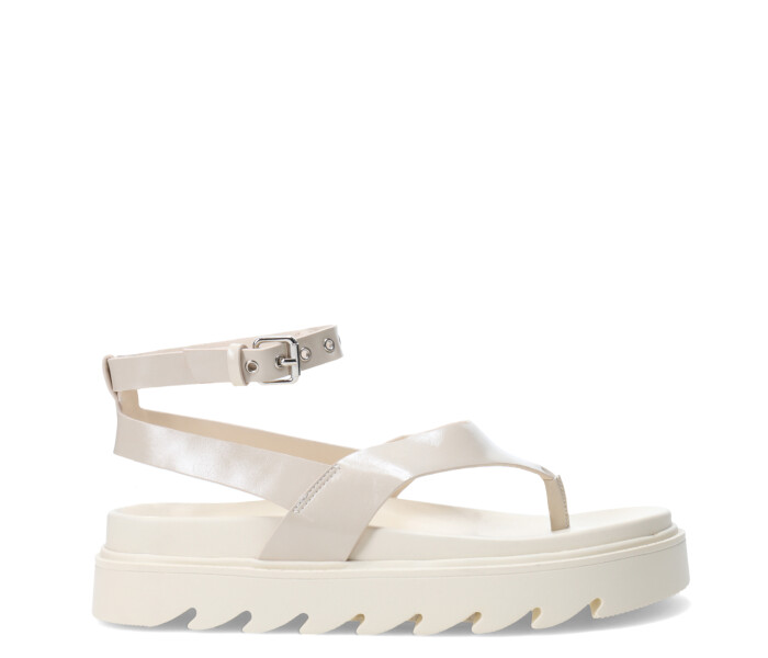 Sandalia DERBE con pulcera y hojalillos Off White