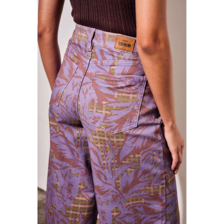 Jean Wide Led Print