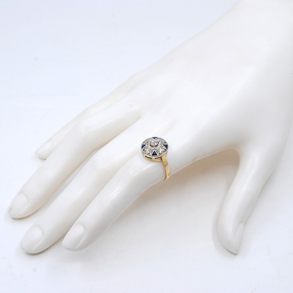 Anillo oro 18k brillantes, diamantes , zafiros sintéticos Anillo oro 18k brillantes, diamantes , zafiros sintéticos