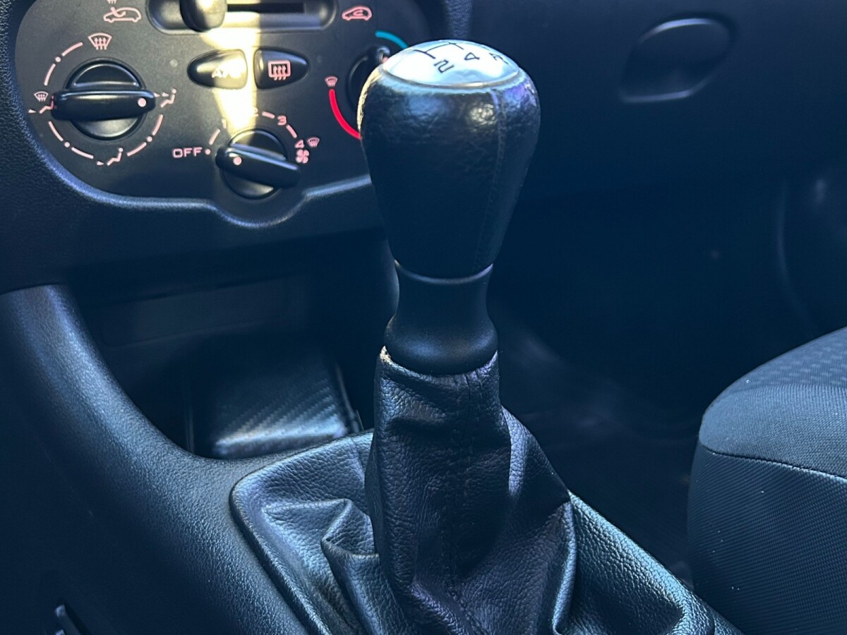 Peugeot 207 Compact One Line 1.4 | Permuta / Financia Peugeot 207 Compact One Line 1.4 | Permuta / Financia