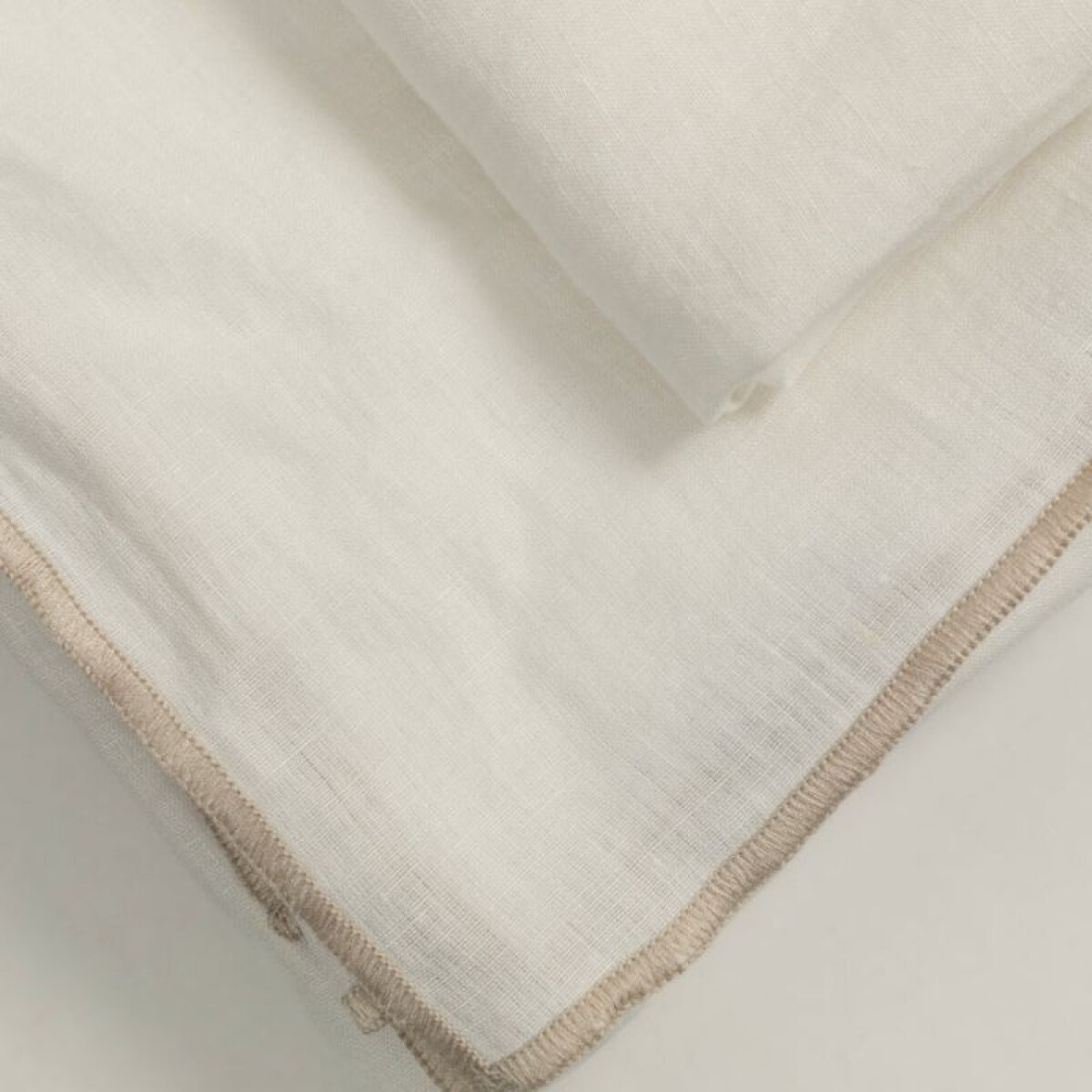 Camino Lino Overlock Off White 50x300 
