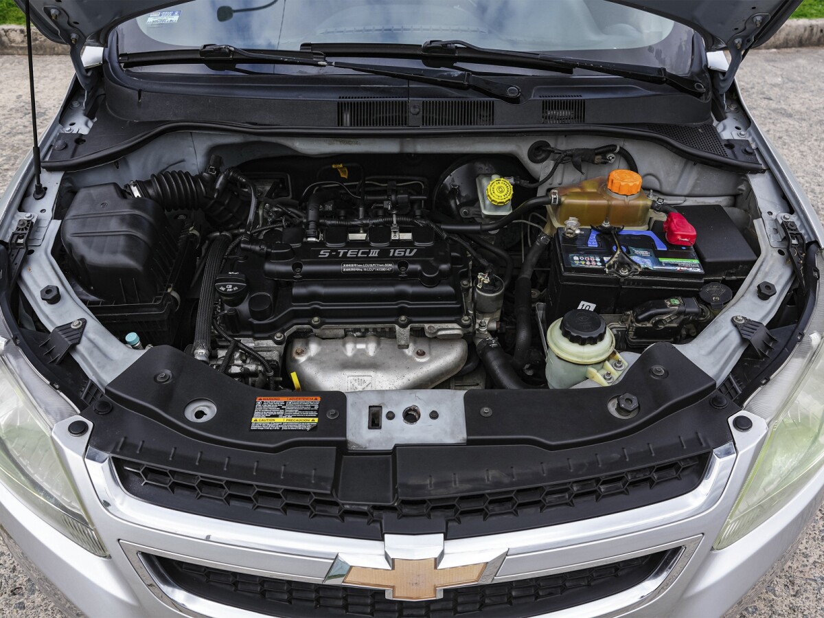 Chevrolet Sail LT 1.4 Extra Full| Permuta / Financia Chevrolet Sail LT 1.4 Extra Full| Permuta / Financia