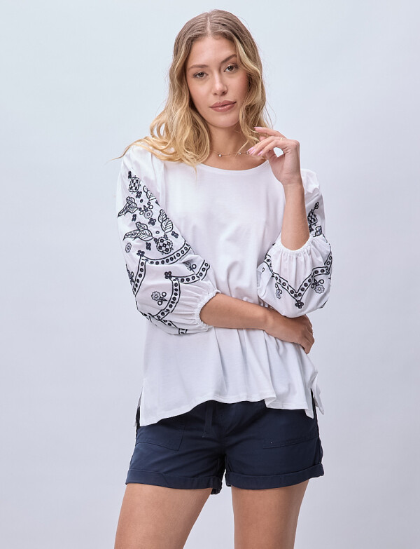 Blusa Bordada BLANCO/AZUL