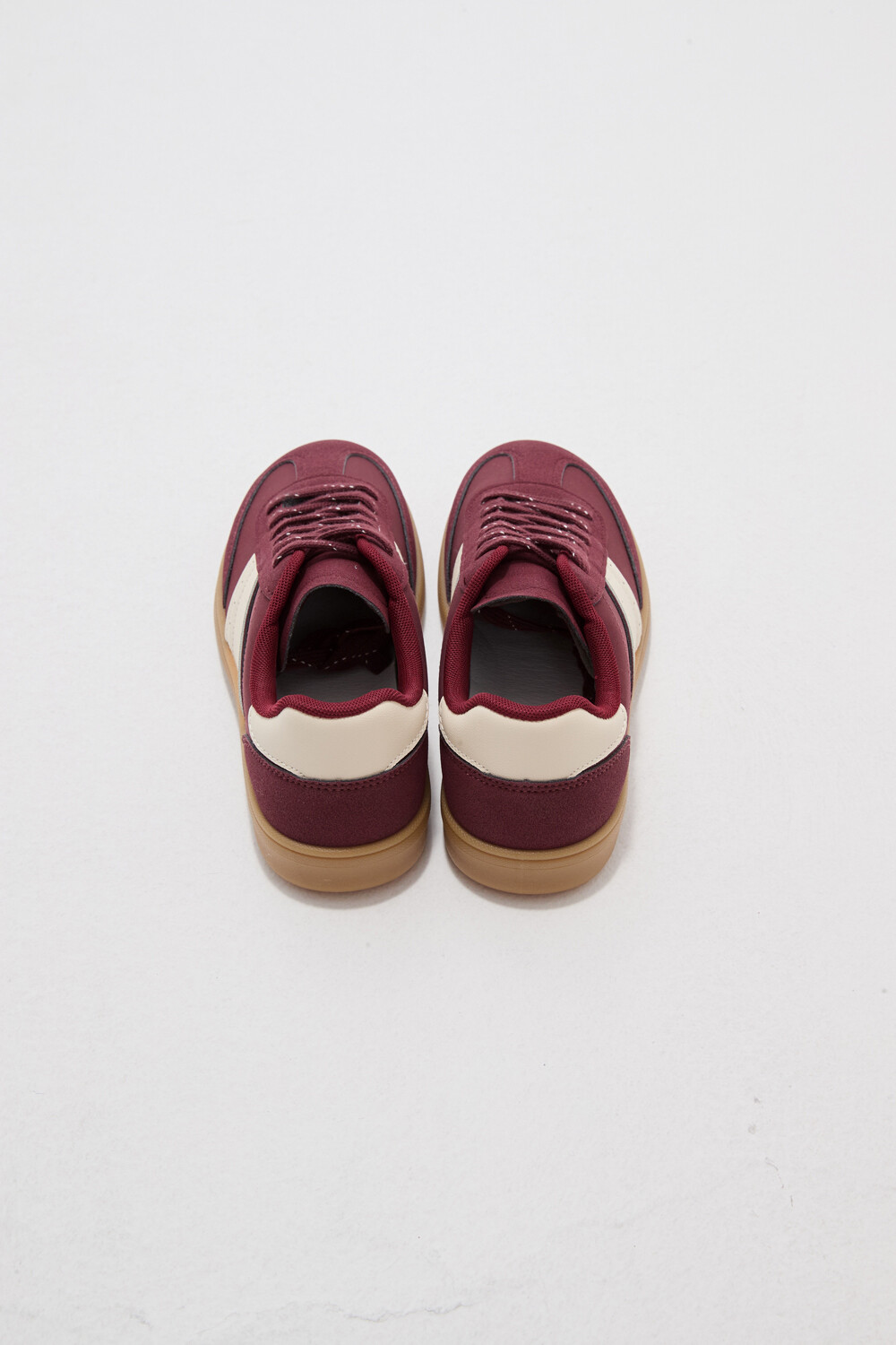 Zapatilla Breez Cereza Oscuro