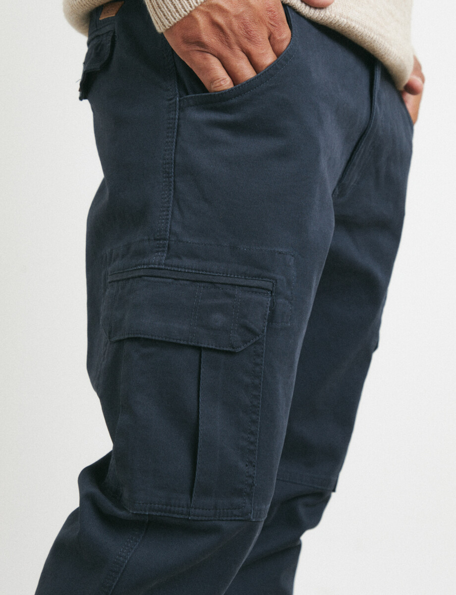 080424 PANTALON HARRY Azul Oscuro