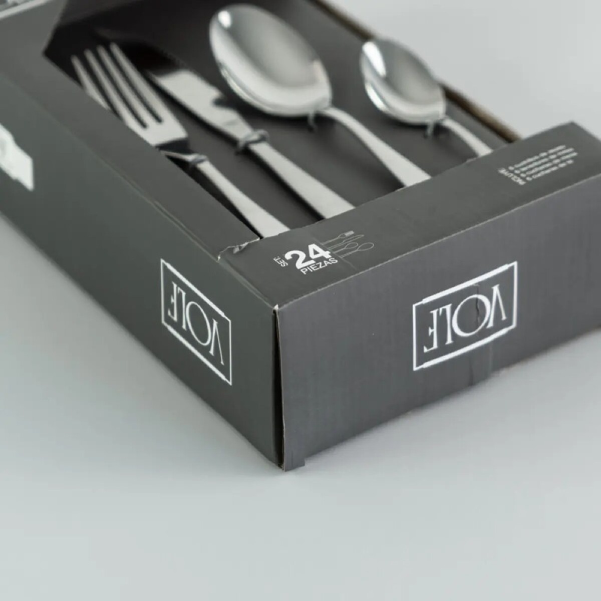 Set de cubiertos 24 piezas Volf Box Polo 