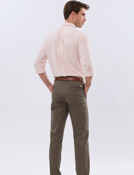 PANTALÓN SKINNY CON SPANDEX Verde