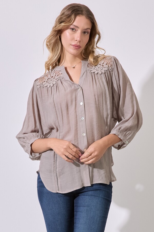 Blusa Crochet KHAKI