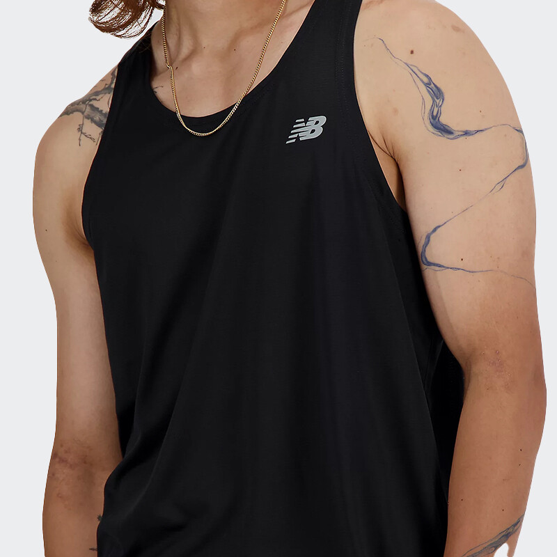 Musculosa New Balance Run Singlet Negro
