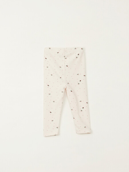 Set remera y pantalón lanilla Crudo
