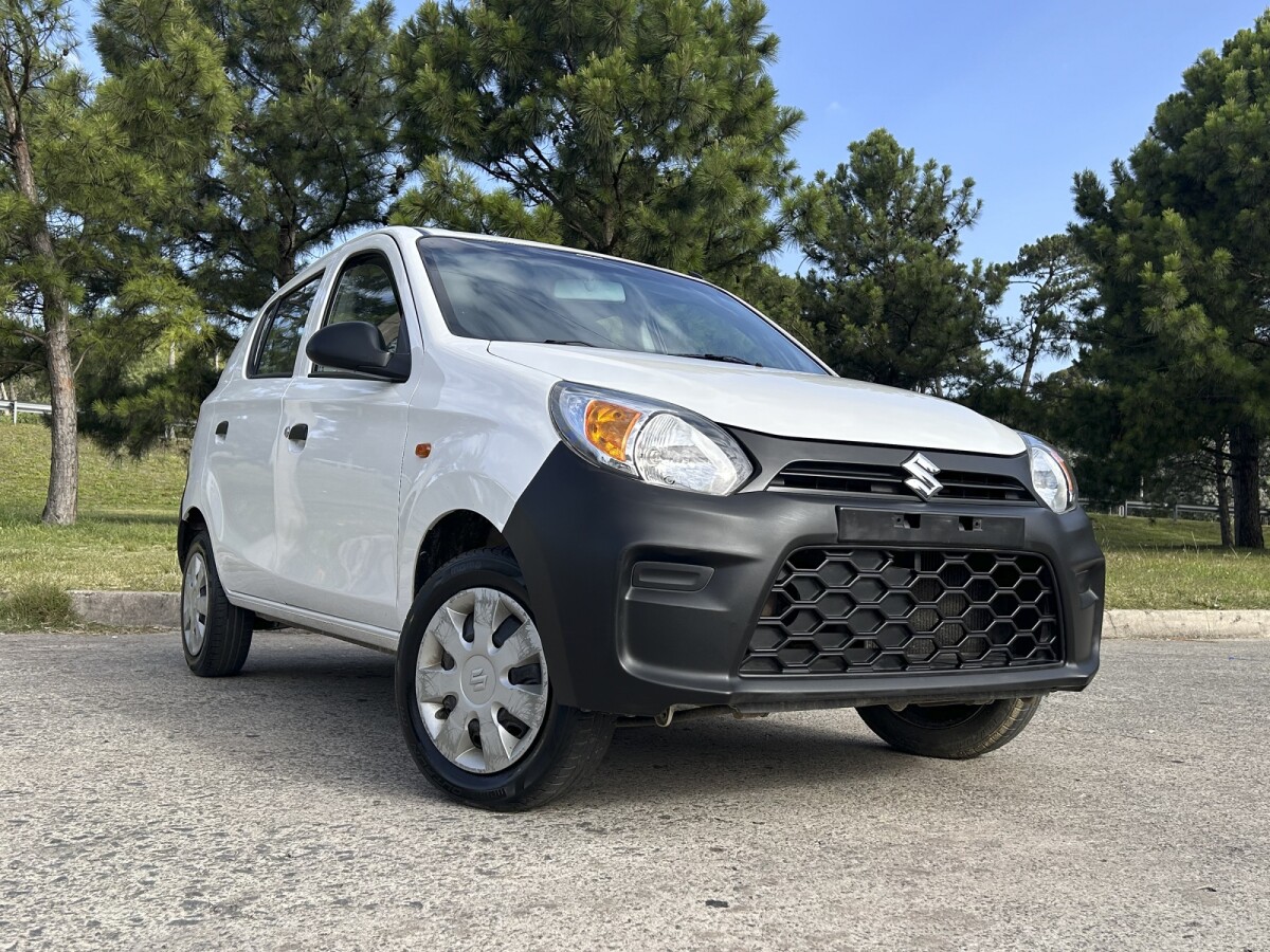 Suzuki Alto STD 800 2022| Permuta / Financia Suzuki Alto STD 800 2022| Permuta / Financia