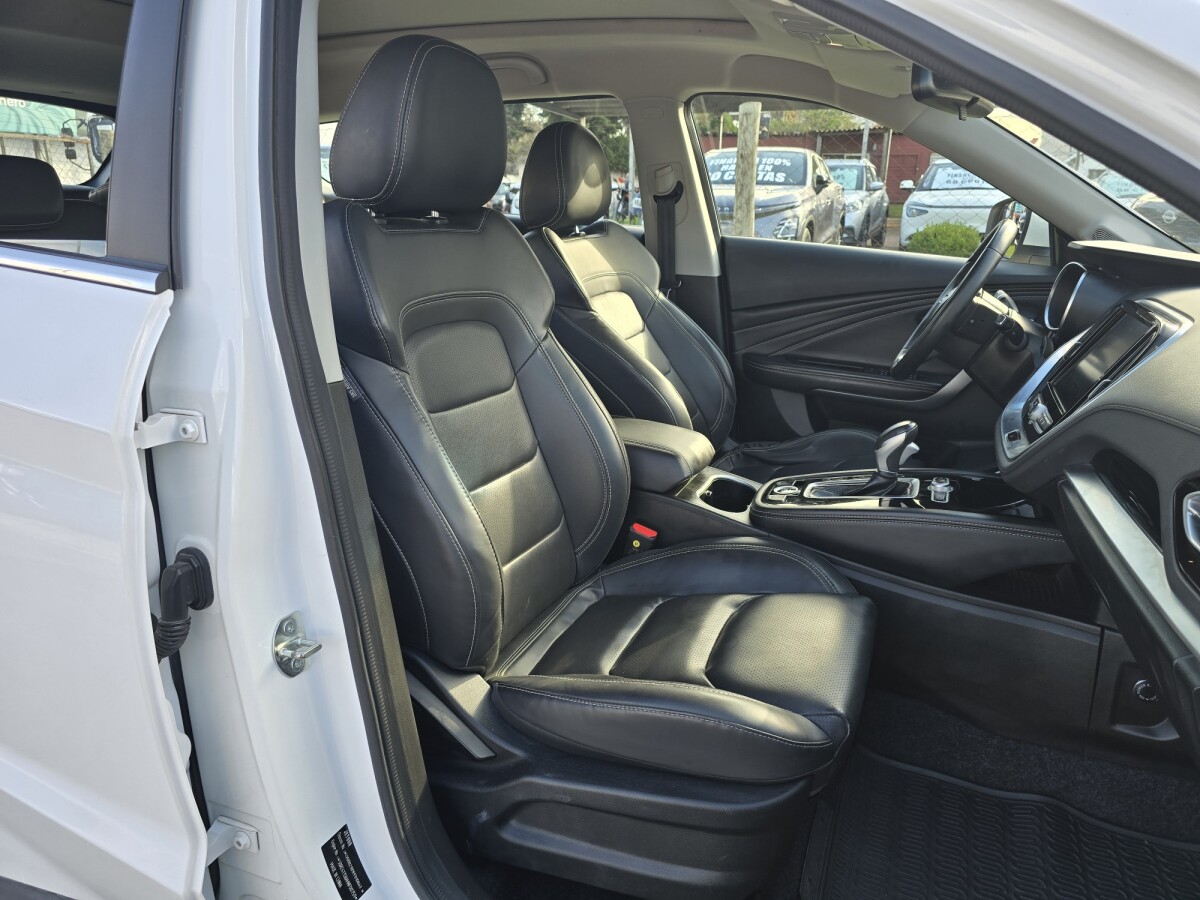 Jetour X70 Luxury 2023 EXCELENTE ESTADO! | Permuta/ Financia Jetour X70 Luxury 2023 EXCELENTE ESTADO! | Permuta/ Financia