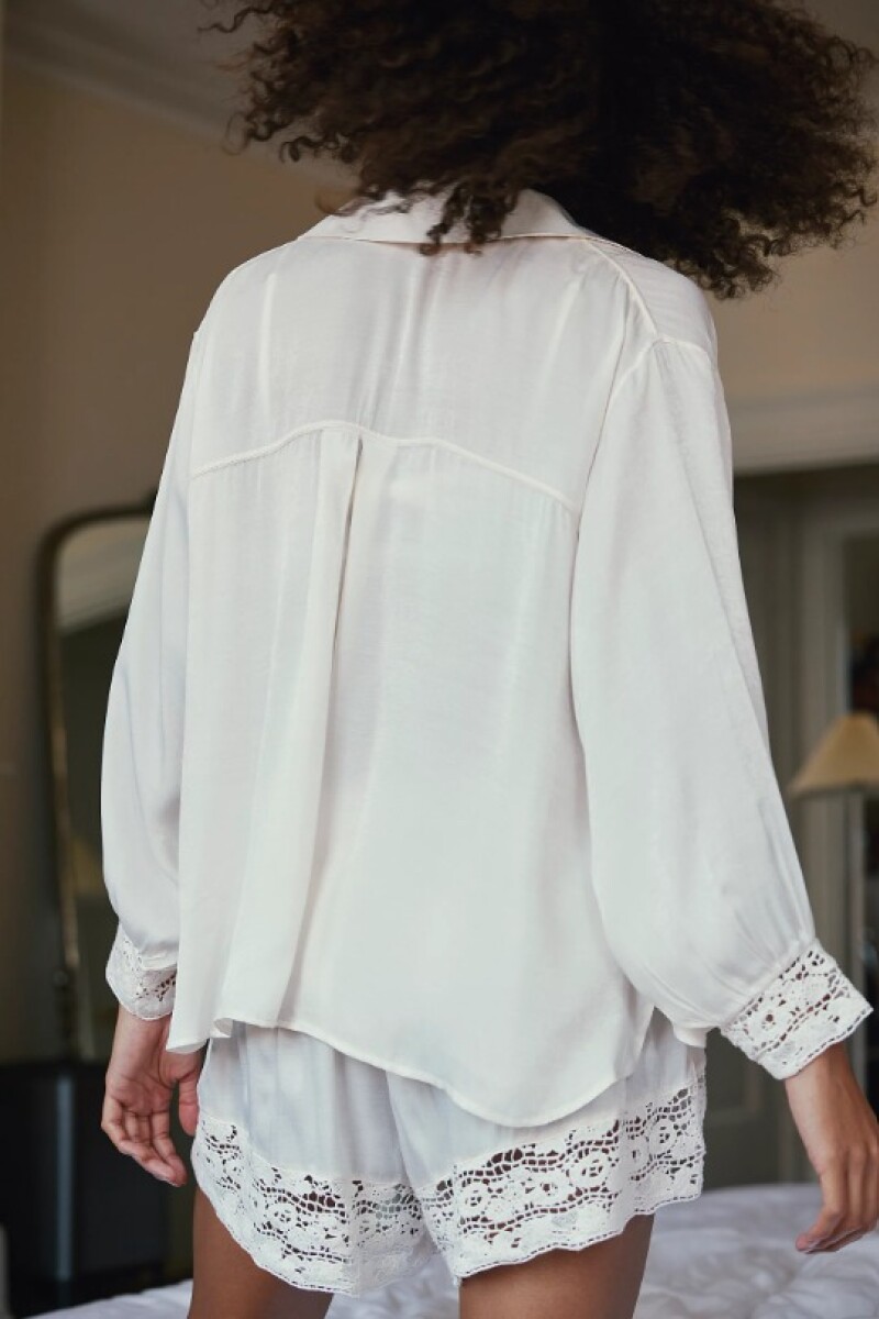 MIDNIGHT MUSE SLEEP SHIRT Marfil