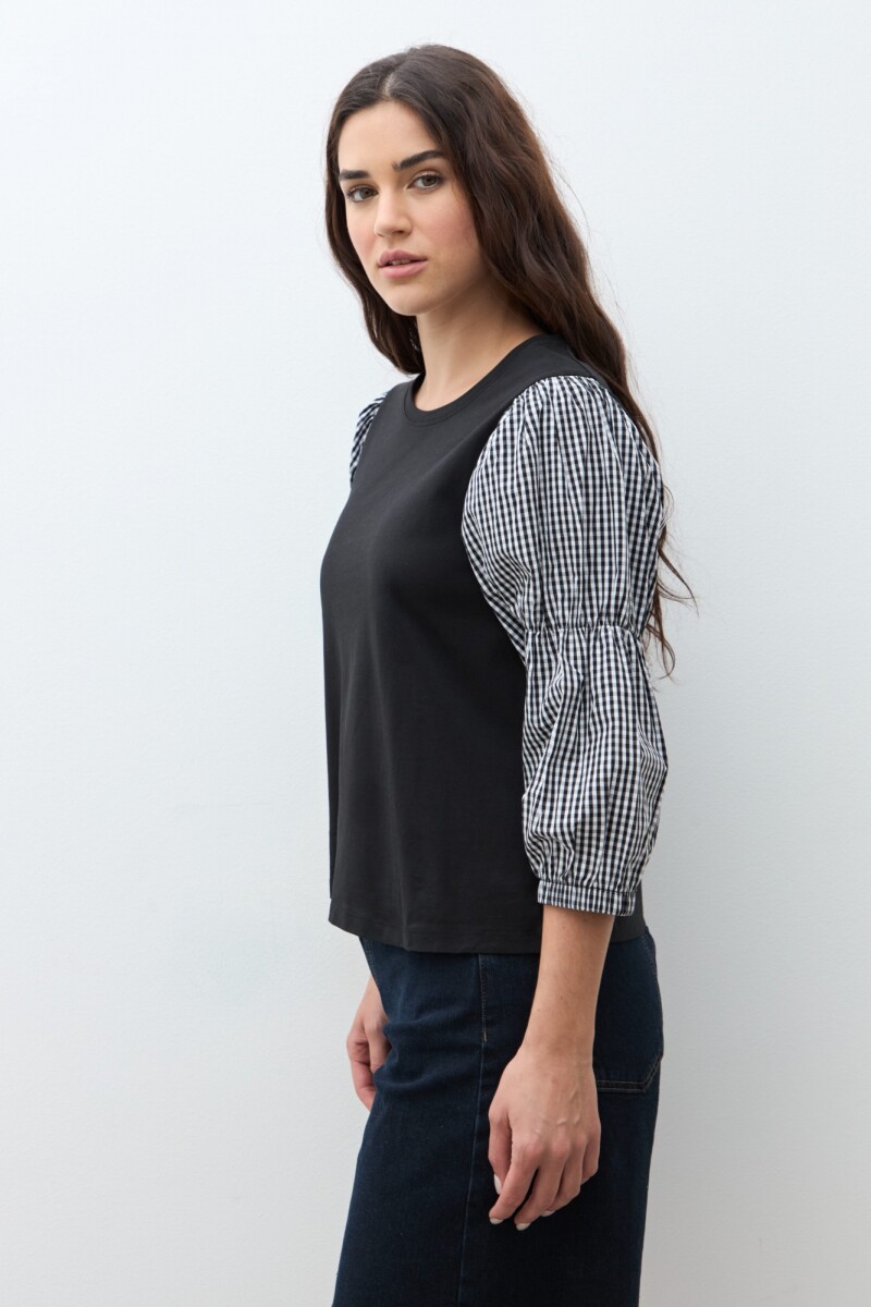 Remera con mangas Vichy negro