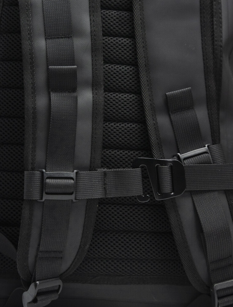 Mochila Forum Daily Negro