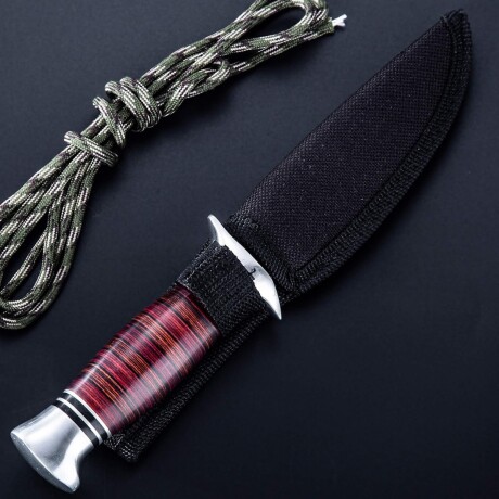 Cuchillo deportivo Bushcraft con mango de pakka Cuchillo deportivo Bushcraft con mango de pakka