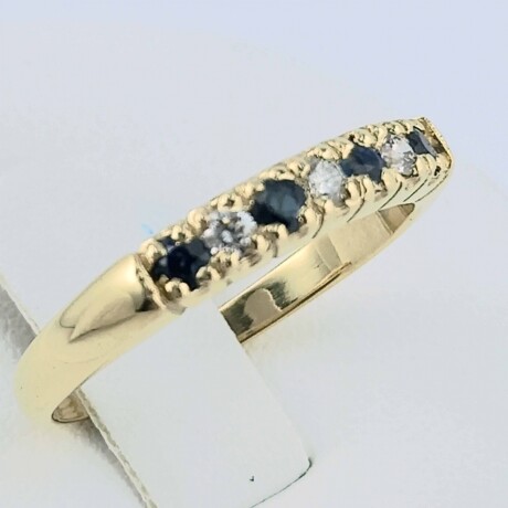 Anillo de oro 18 ktes, MEDIO SIN FIN. Anillo de oro 18 ktes, MEDIO SIN FIN.