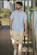 Pantalón Chino. Beige