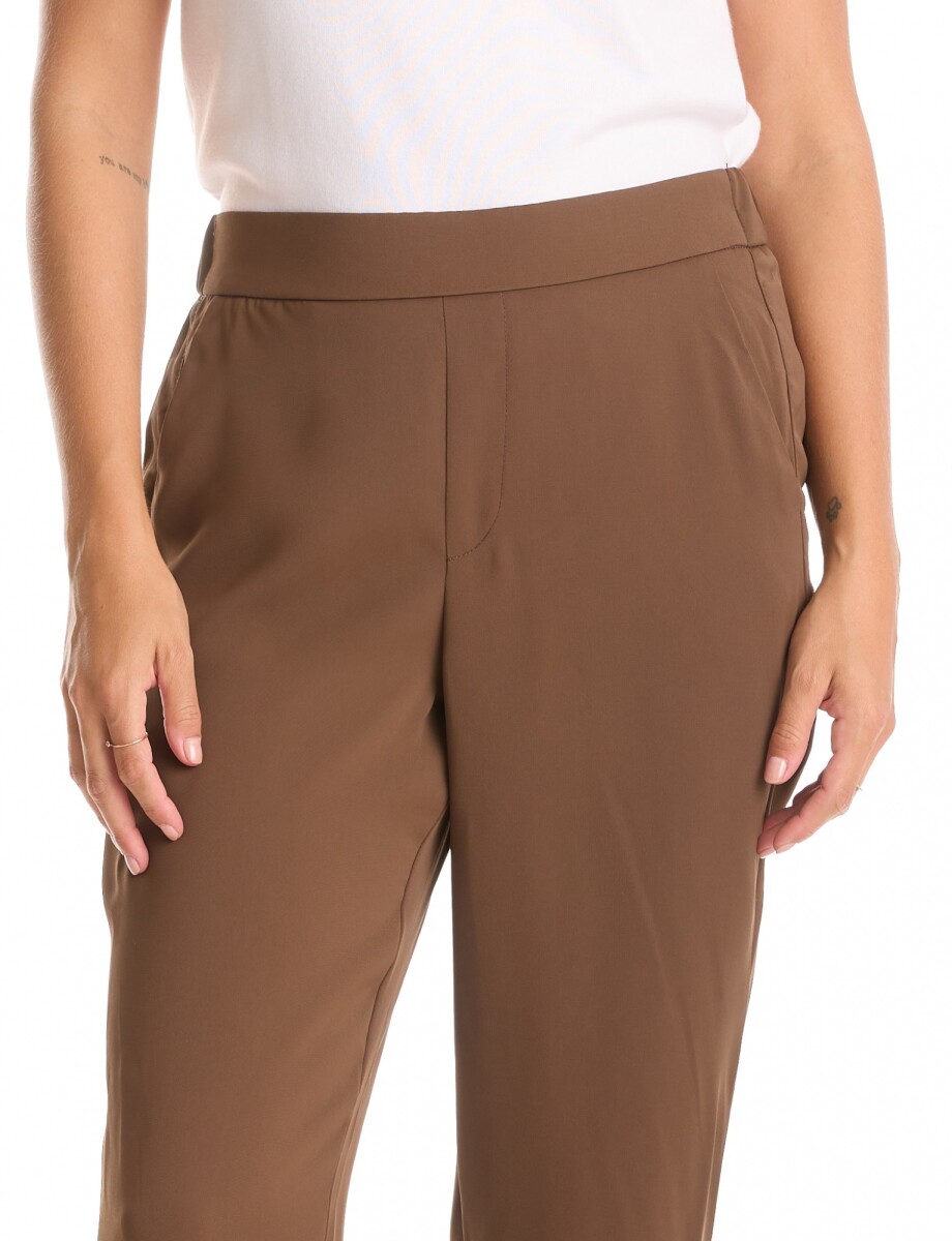 Pantalon Relaxed Fit & Cintura Elástica Posterior - Marron 