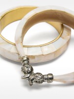 Set De Pulseras De Conchas blanco