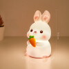Luz Nocturna De Silicona - Conejito Blanco - Zanahoria Luz Nocturna De Silicona - Conejito Blanco - Zanahoria